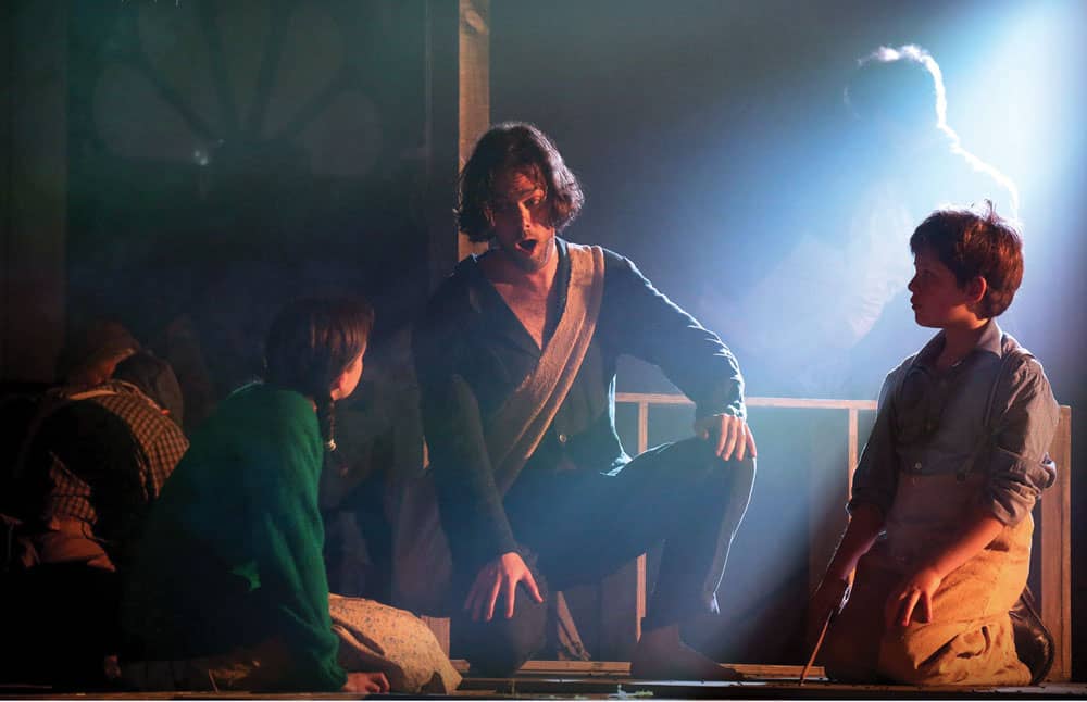 The-Dark-Fiddler-and-young-Sali-and-young-Vrenchen-RK