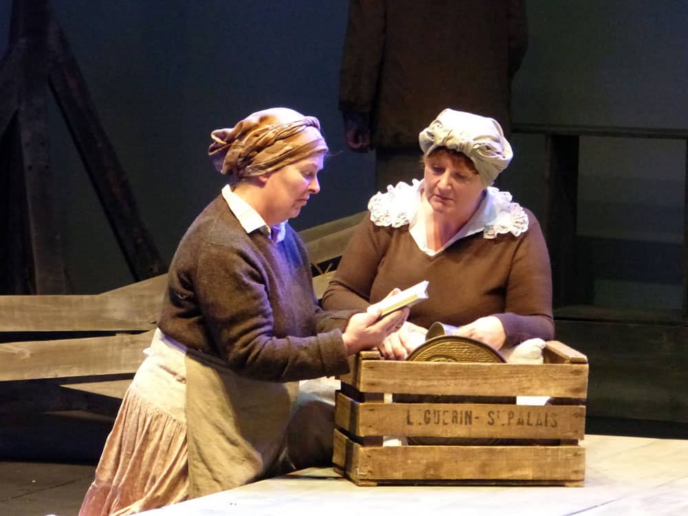 Ladies-of-chorus2