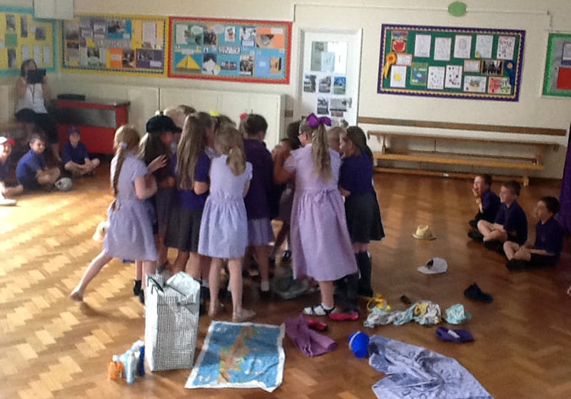 huddle-of-girls-web